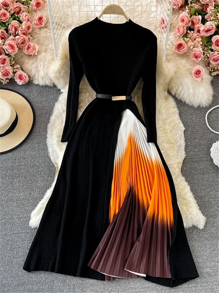 Classic Vintage Dress with a Flattering Fit