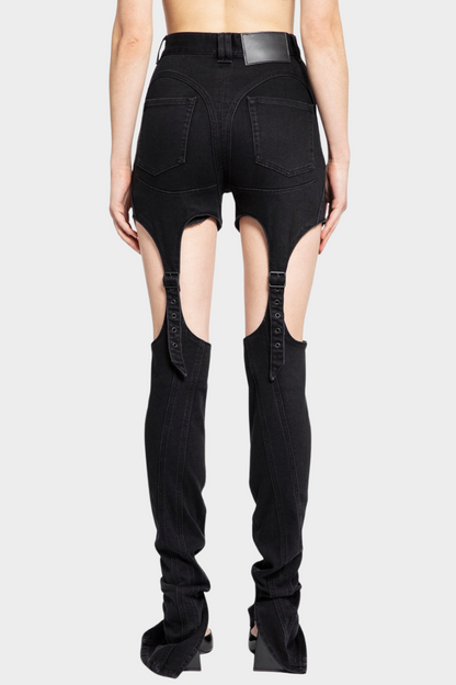 Well Tailored Garment with a Graceful Silhouette