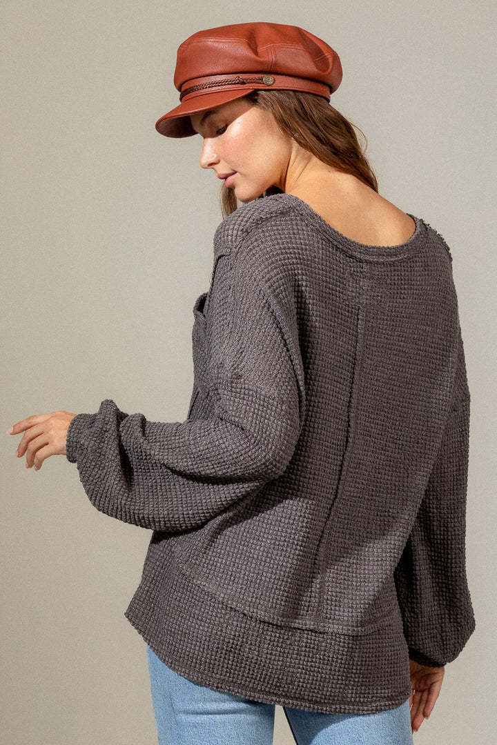 Elegantly Styled Shirt for Everyday Wear