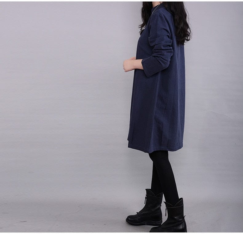 Sophisticated Dress with a Clean Classic Look