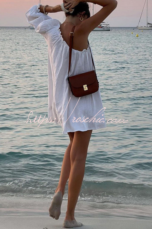 Effortlessly Elegant Dress with a Timeless Design