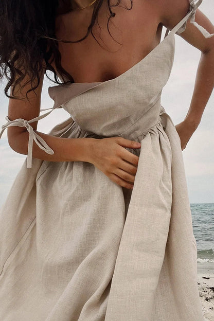 Effortlessly Elegant Dress with a Timeless Design