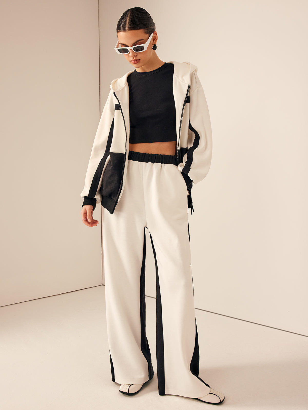 A Vintage Style Pants with Delicate Timeless Details
