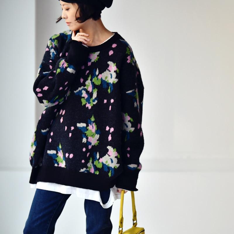 Elegantly Styled Sweater for Everyday Wear
