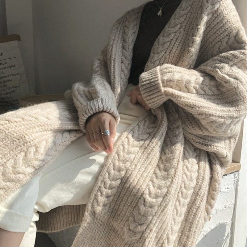 Beautifully Finished Cardigan in a Timeless Design