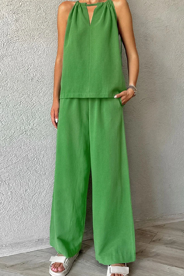 A Vintage Style Pants with Delicate Timeless Details