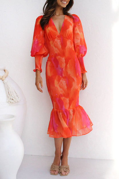Classic Vintage Dress with a Flattering Fit