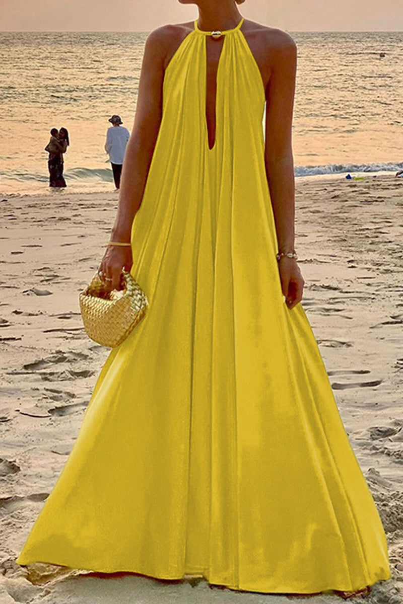 Effortlessly Elegant Dress with a Timeless Design