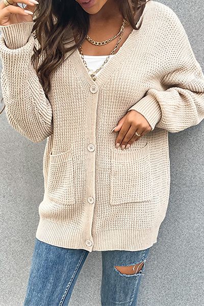 Effortlessly Elegant Top with a Timeless Design