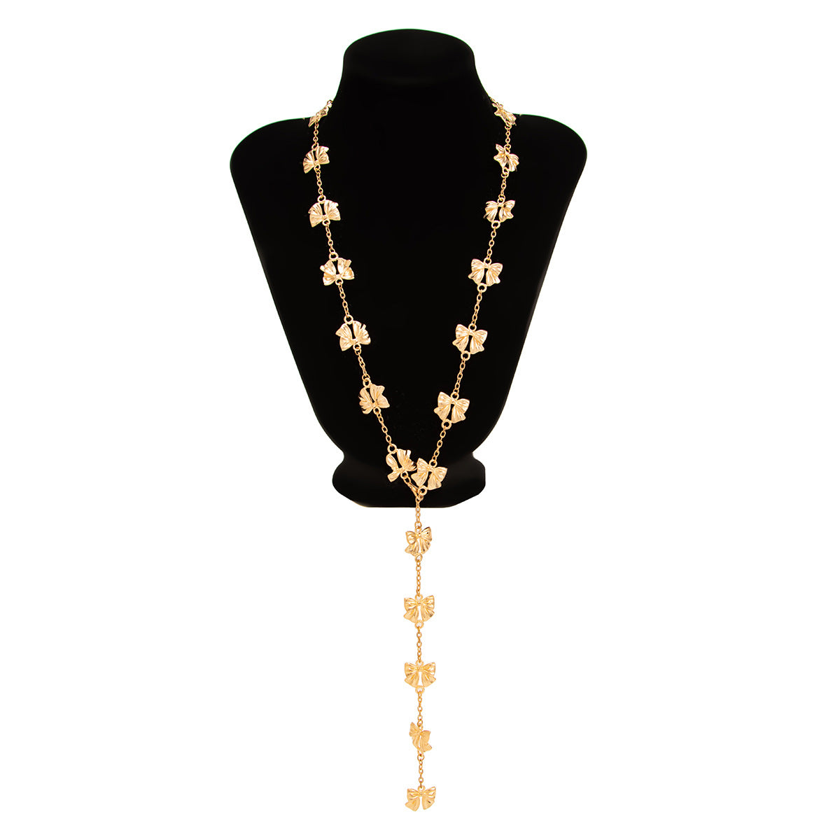 Stunning Necklace for Daily Wear