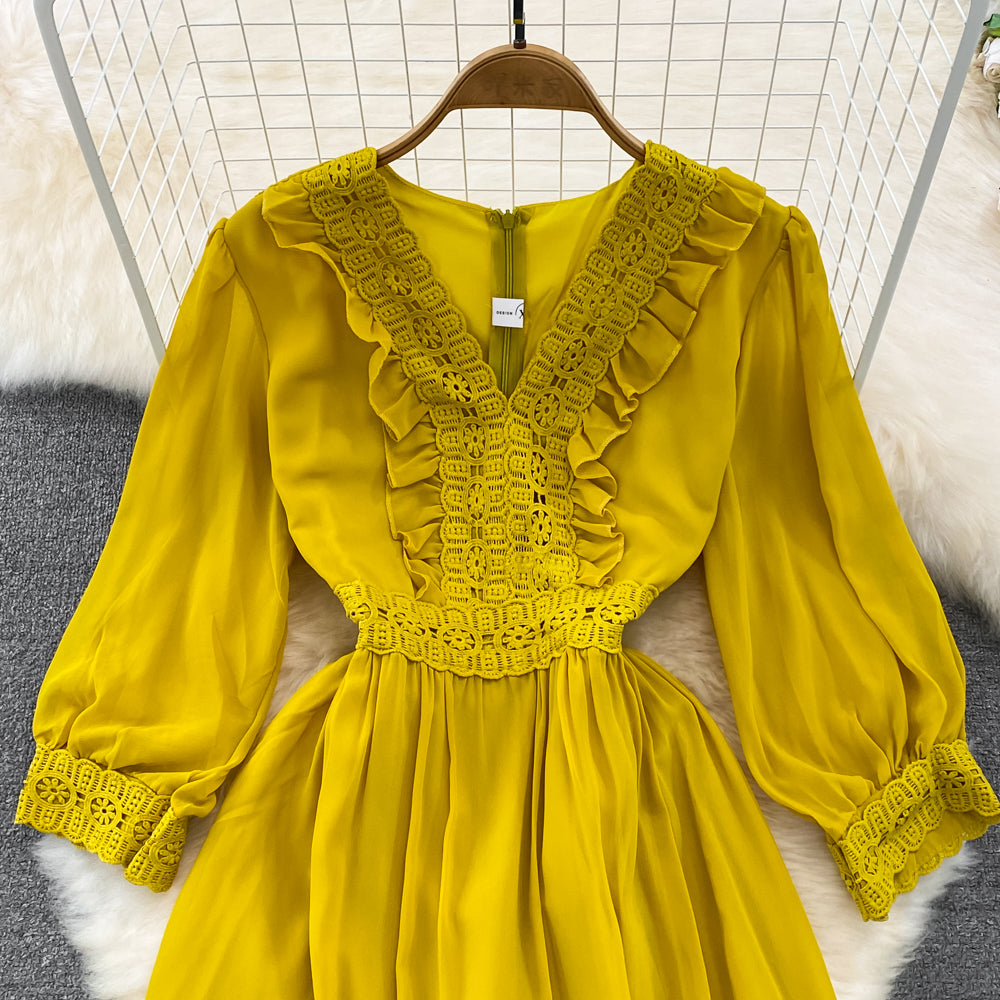 Classic Vintage & Enduringly Stylish Dress