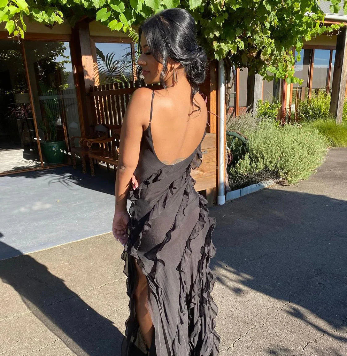 Classic Vintage Dress with a Flattering Fit