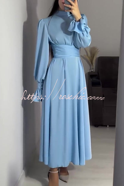 Beautifully Crafted Dress in a Classic Style