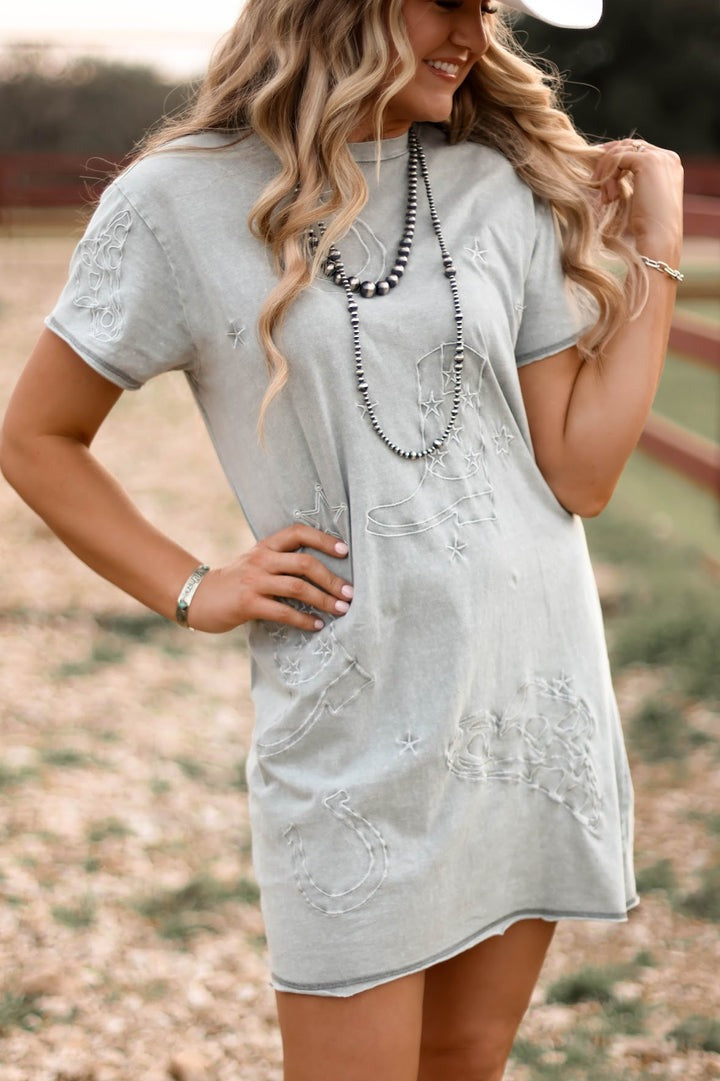 Classic Vintage & Enduringly Stylish Dress