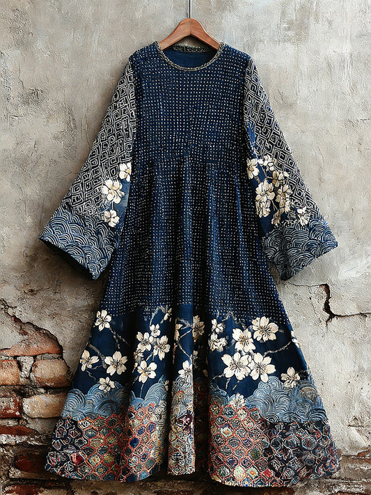 Classic Vintage Dress with a Flattering Fit
