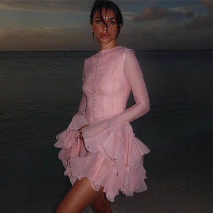 Beautifully Finished Dress in a Timeless Design