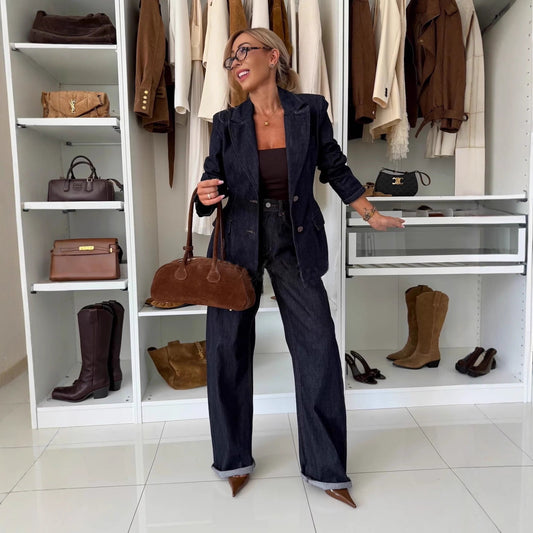 Classic Vintage & Enduringly Stylish Coat