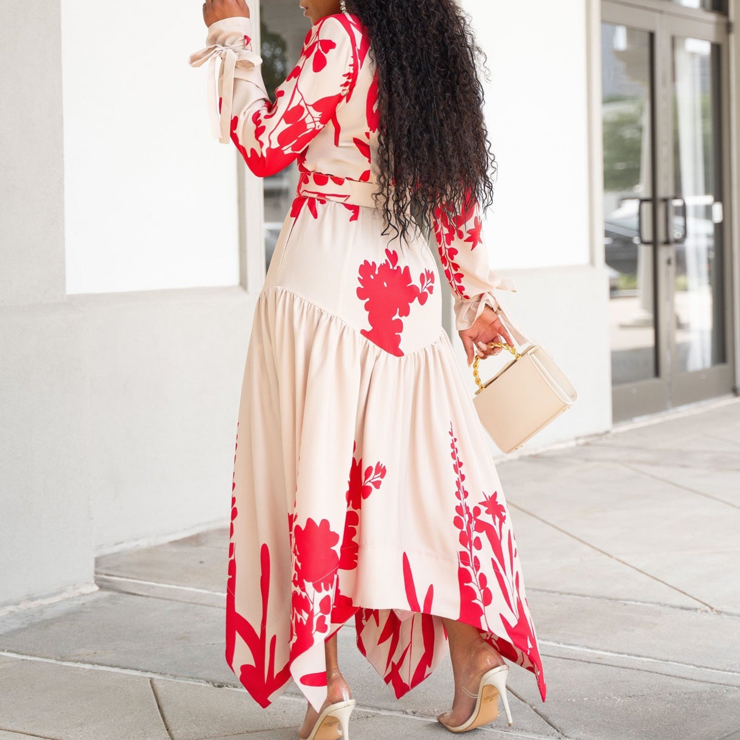 Sophisticated Dress with a Clean Classic Look