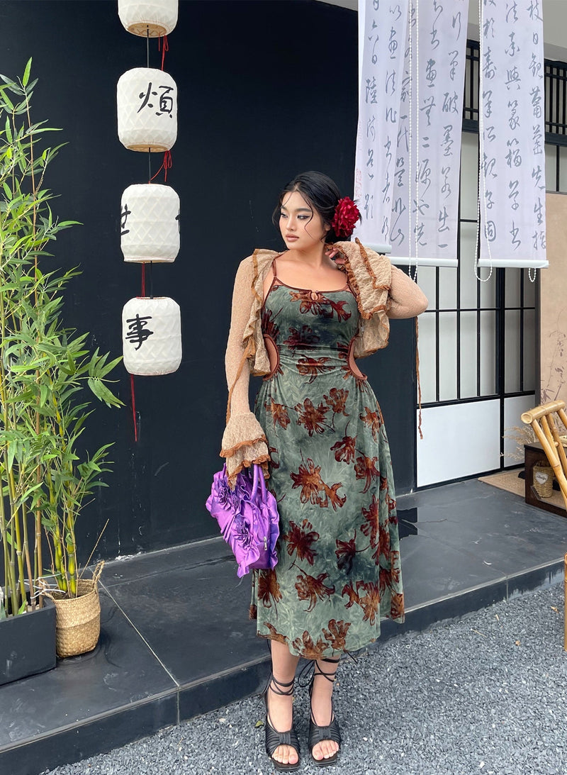 Elegantly Styled Dress for Everyday Wear