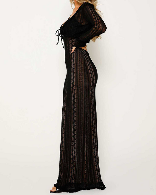 Beautifully Crafted Dress in a Classic Style