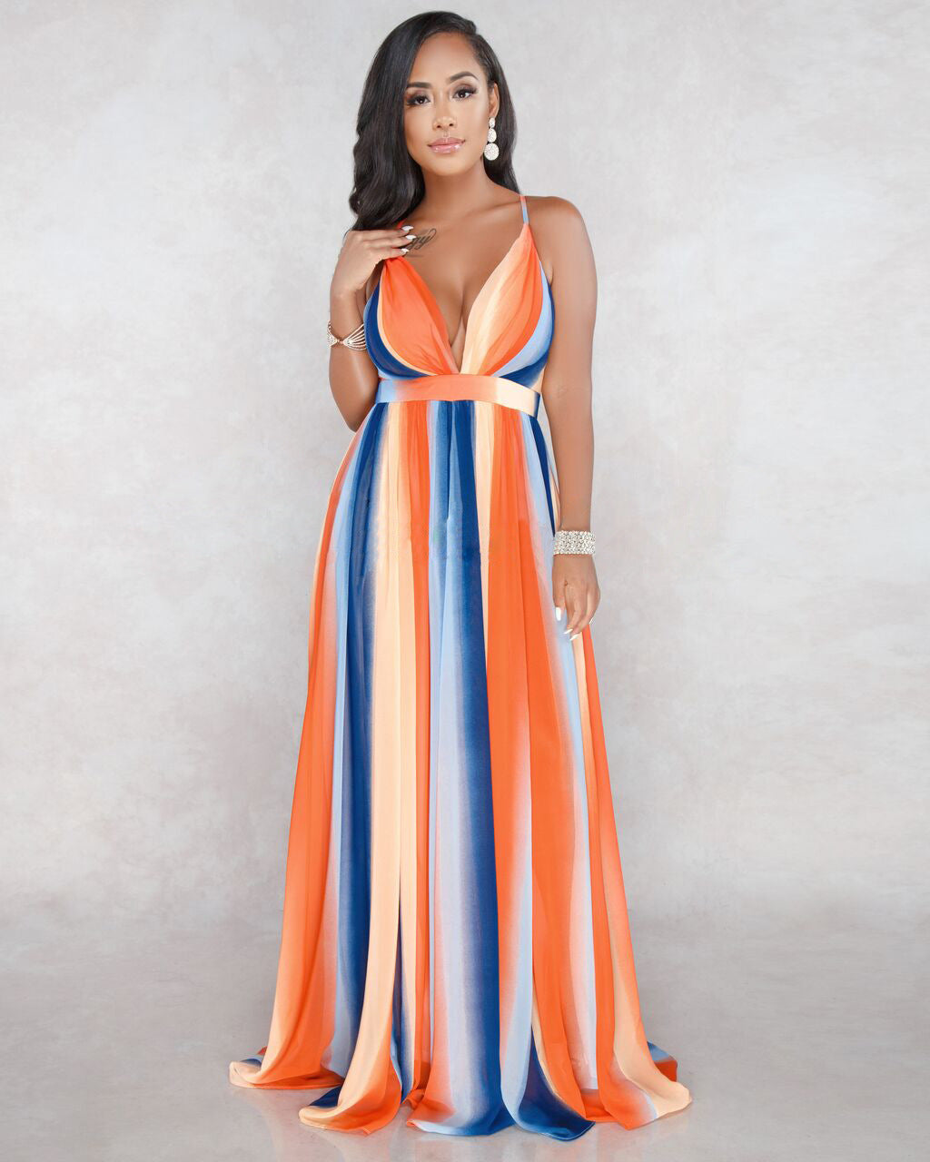 Gracefully Styled Dress for Any Occasion