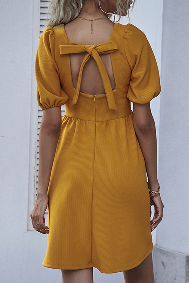 Classic Vintage & Enduringly Stylish Dress