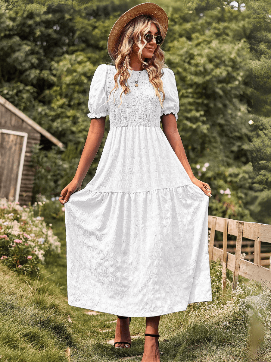 Classic Vintage Dress with a Flattering Fit