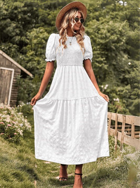 Classic Vintage Dress with a Flattering Fit