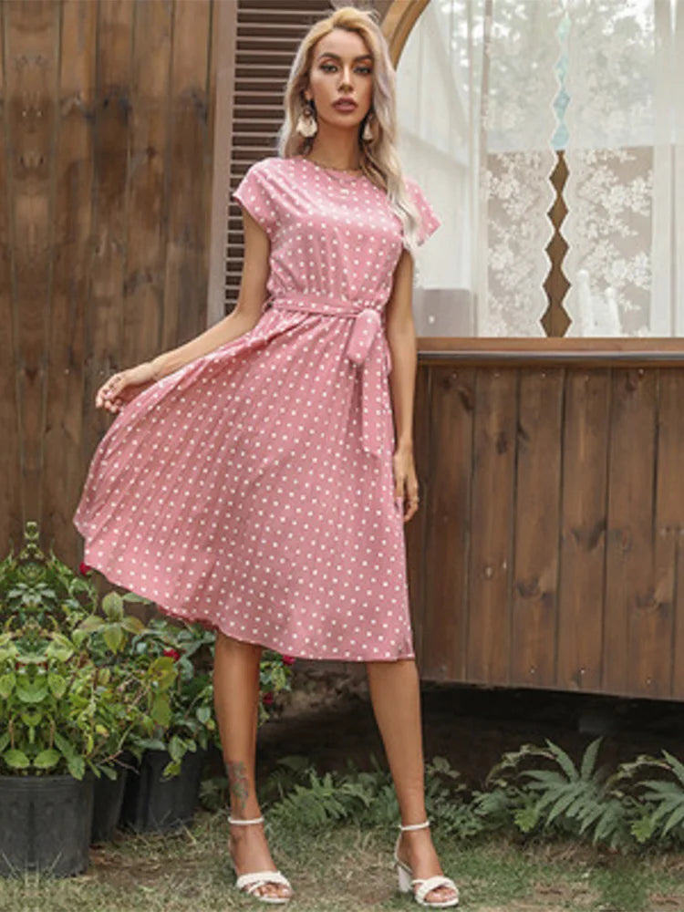 Beautifully Crafted Dress in a Classic Style