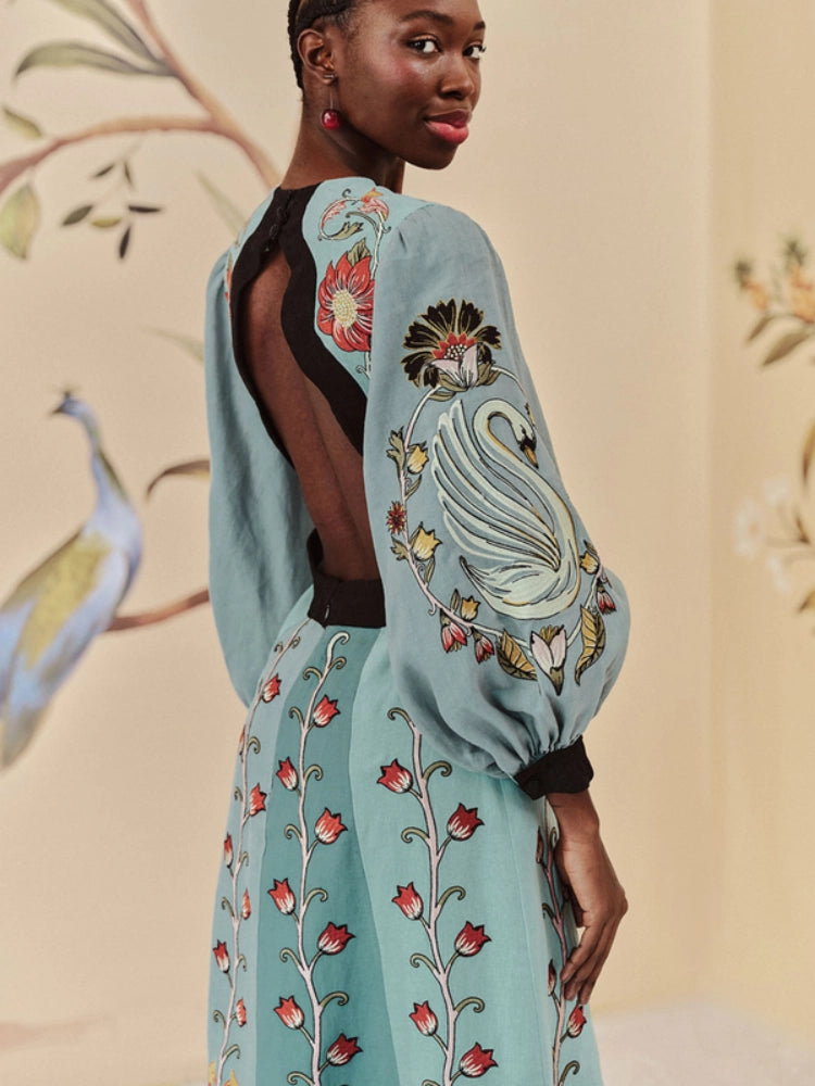 Gracefully Styled Dress for Any Occasion