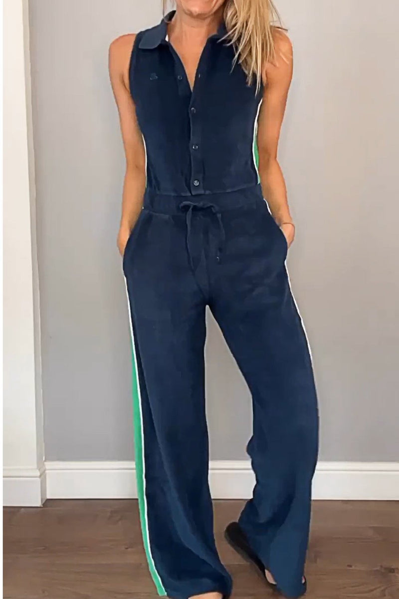 Effortlessly Elegant Garment with a Timeless Design