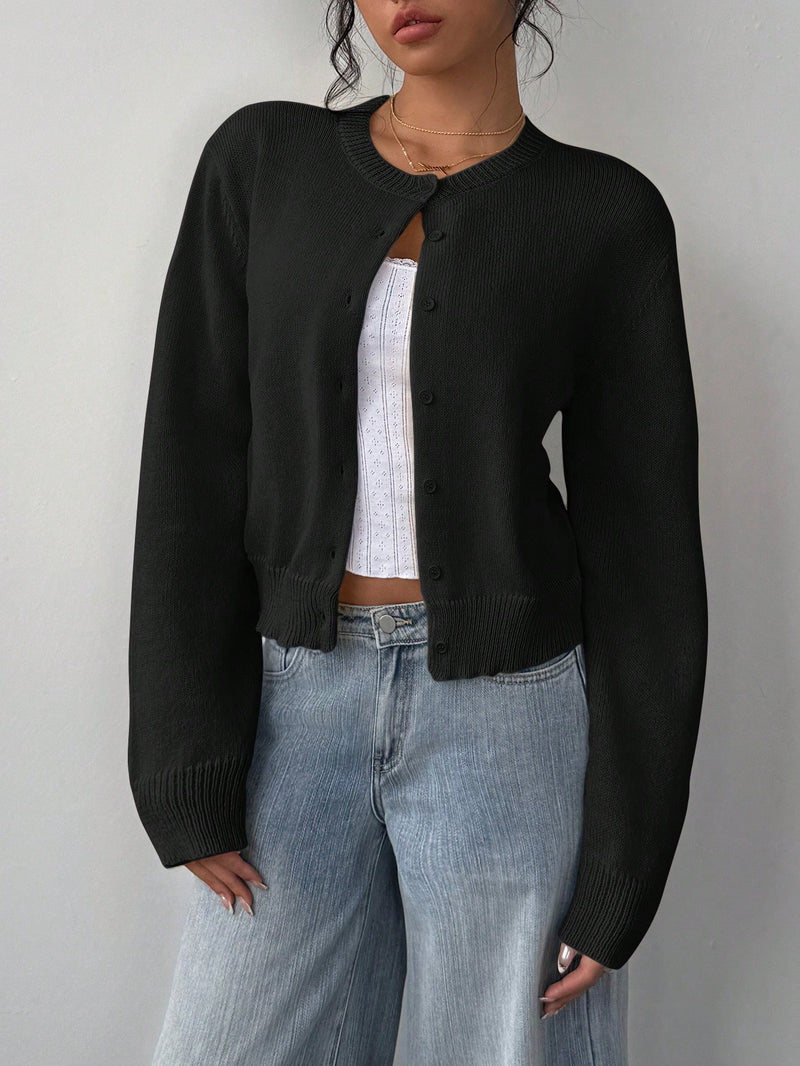 Gracefully Styled Cardigan for Any Occasion