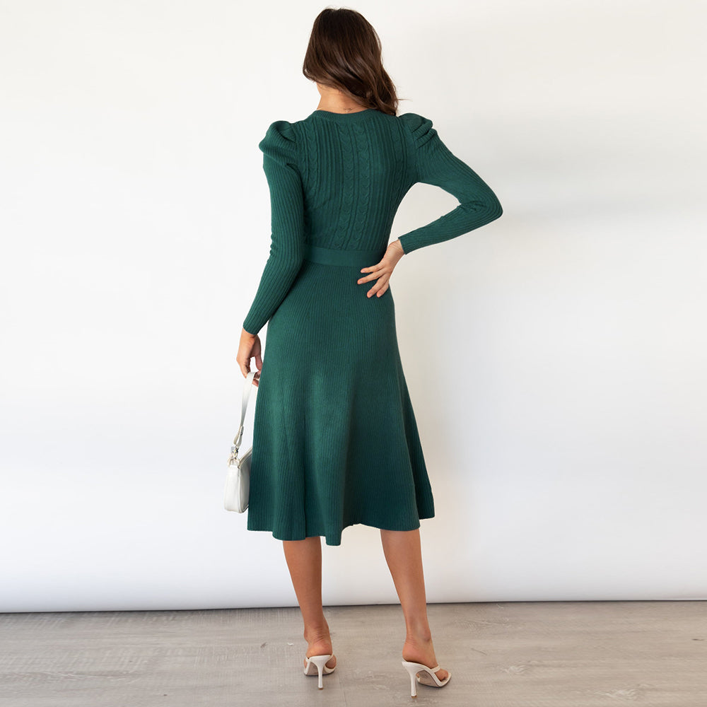 Sophisticated Dress with a Clean Classic Look