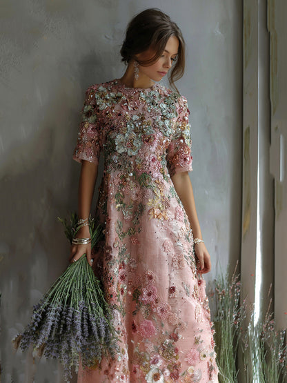 Classic Vintage & Enduringly Stylish Dress