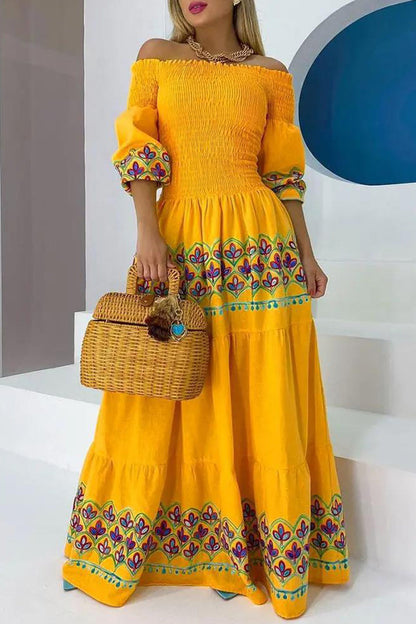 Beautifully Finished Dress in a Timeless Design