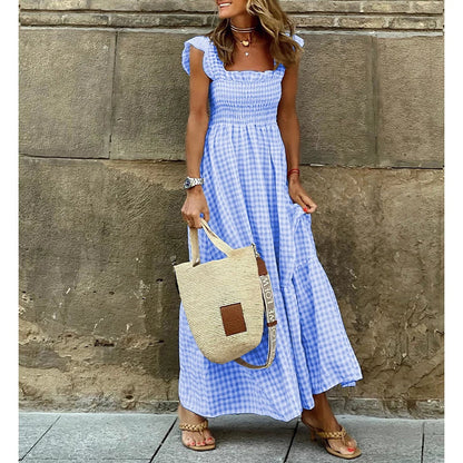 Classic Vintage Dress with a Flattering Fit