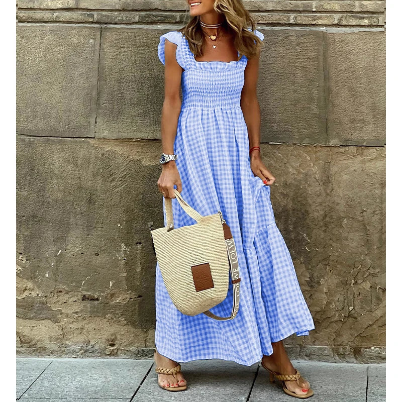 Classic Vintage Dress with a Flattering Fit