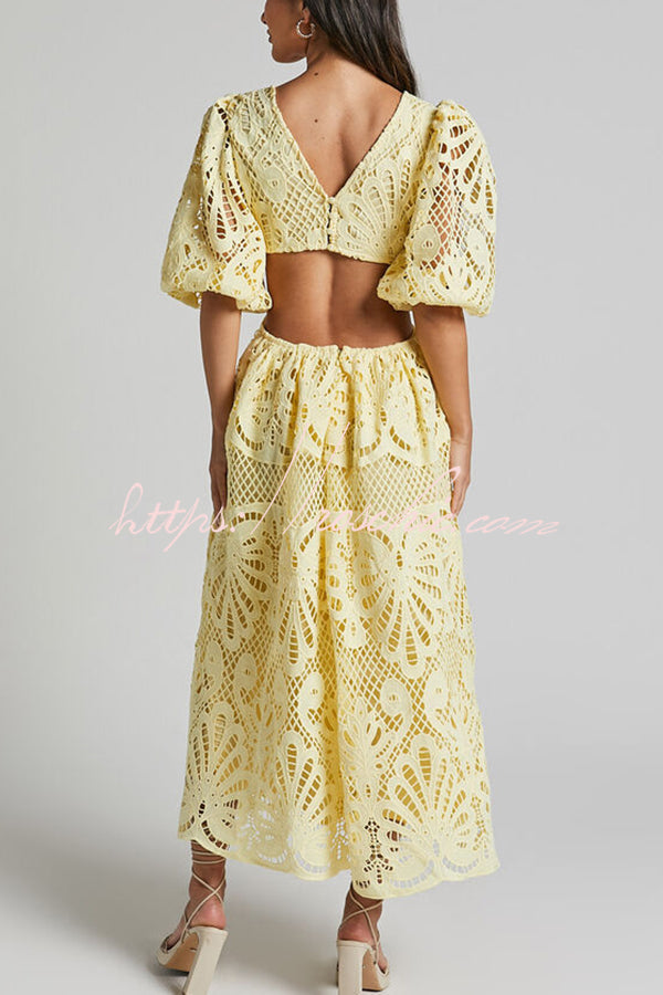 Classic Vintage & Enduringly Stylish Dress