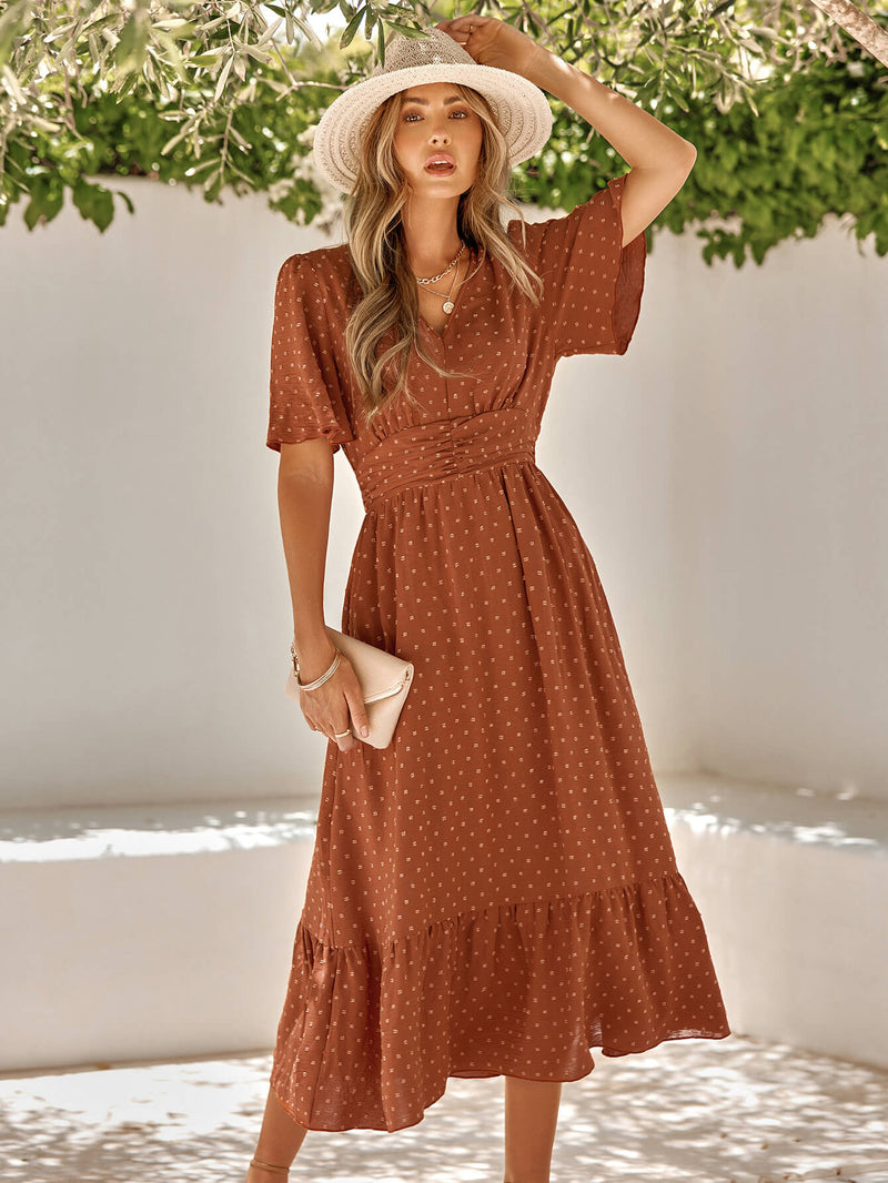 Polished Dress with an Effortless Classic Look