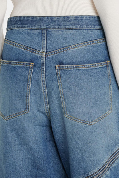 Beautifully Crafted Garment in a Classic Style