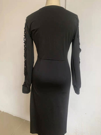 Beautifully Finished Dress in a Timeless Design