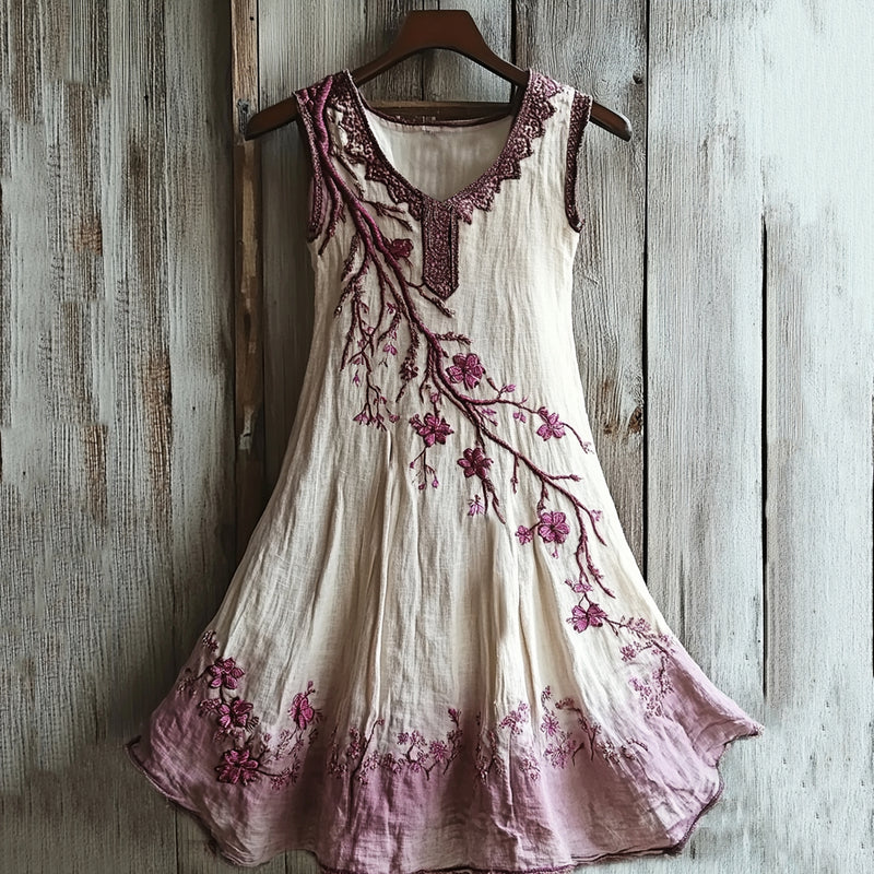 Classic Vintage & Enduringly Stylish Dress