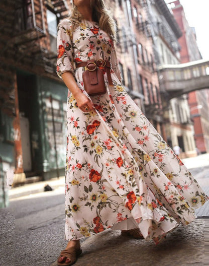 Classic Vintage & Enduringly Stylish Dress