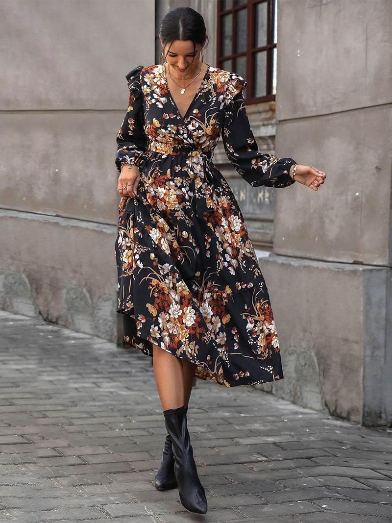 Gracefully Styled Dress for Any Occasion