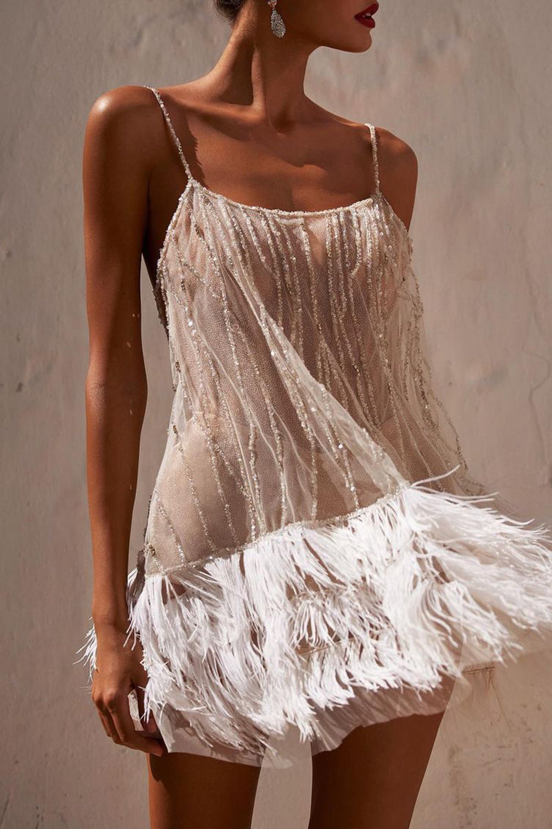 Beautifully Finished Dress in a Timeless Design