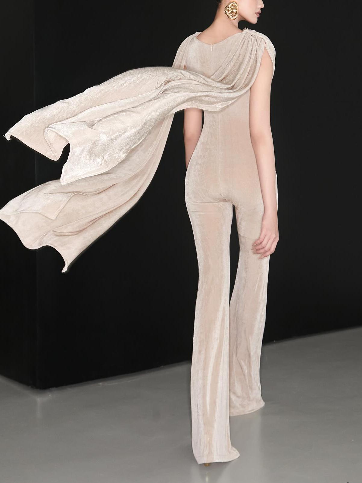 Beautifully Crafted Garment in a Classic Style