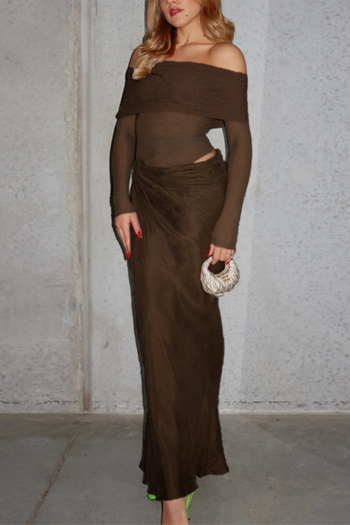 Beautifully Crafted Dress in a Classic Style