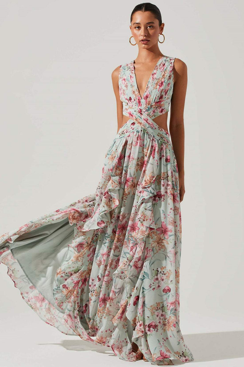 Classic Vintage Dress with a Flattering Fit