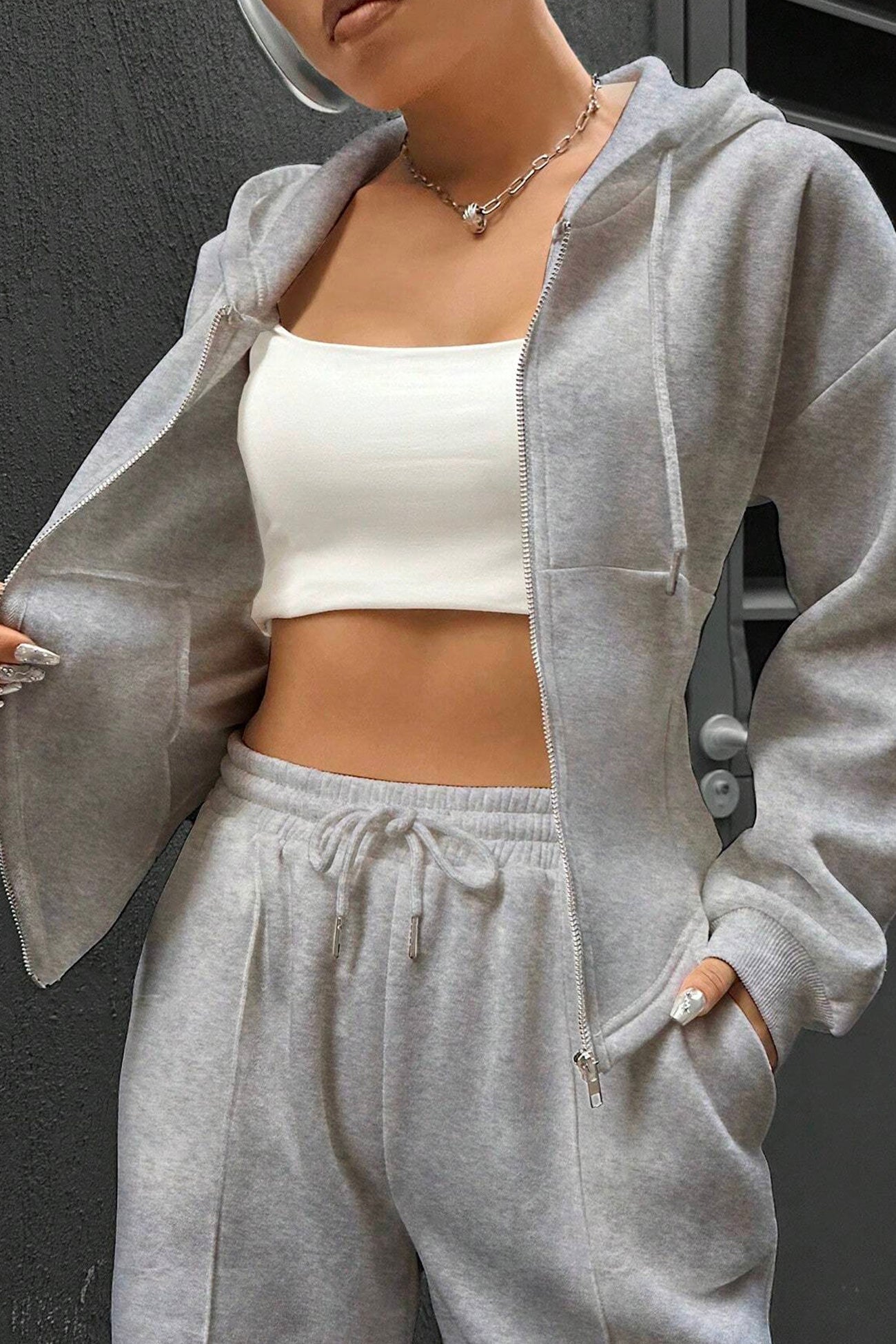 Elegantly Styled Pants for Everyday Wear