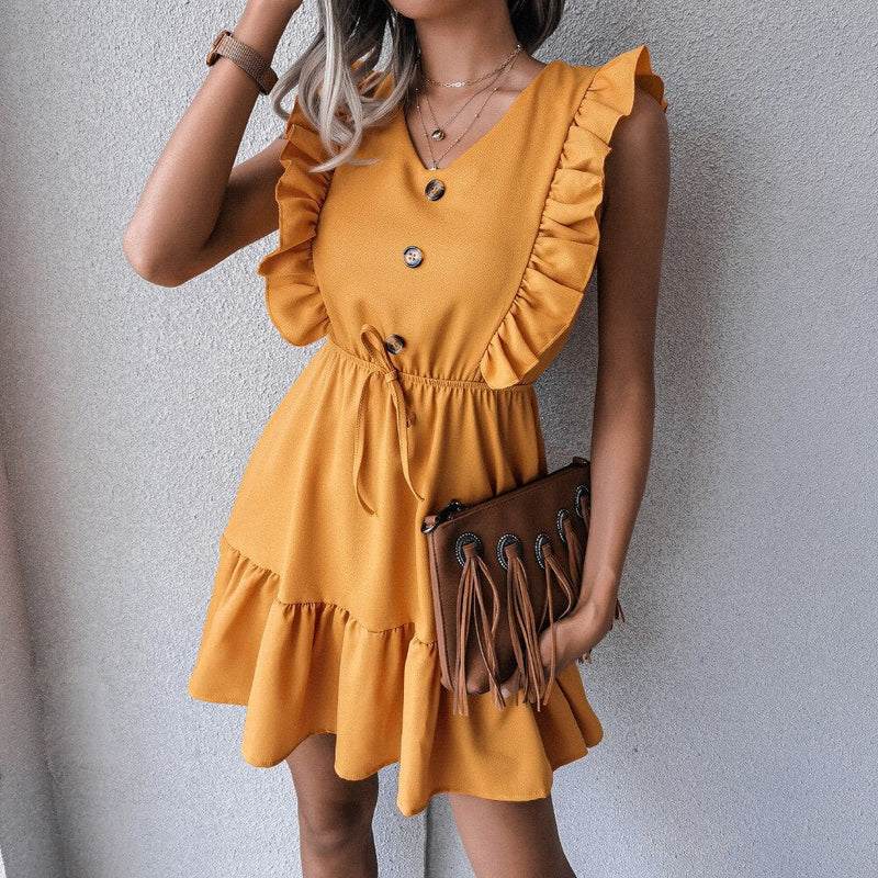 Effortlessly Elegant Dress with a Timeless Design